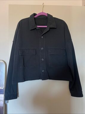 Vuori Cropped Mackenzie Shirt Jacket